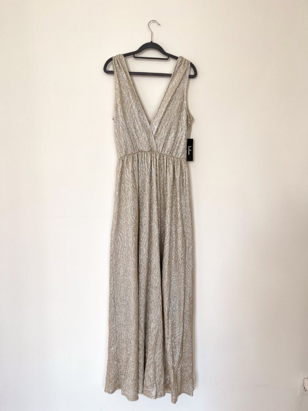 Light gold long sleeveless evening dress Size L Lulus
